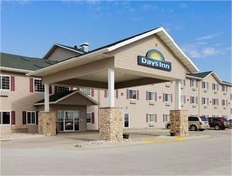 Wheeler Dealer DAYS INN CASSELTON WATERPARK SWIM PASS 